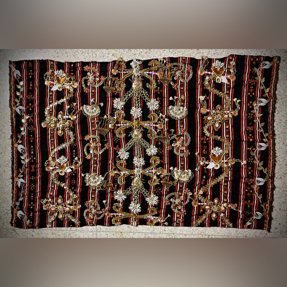 Beautiful Traditional Unfringed Beaded/Embroidered Egyptian Berber Wedding Shawl - Picture 1 of 15